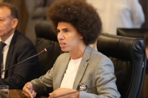 Cultura machista leva à desumanização das mulheres, afirma Renato Freitas