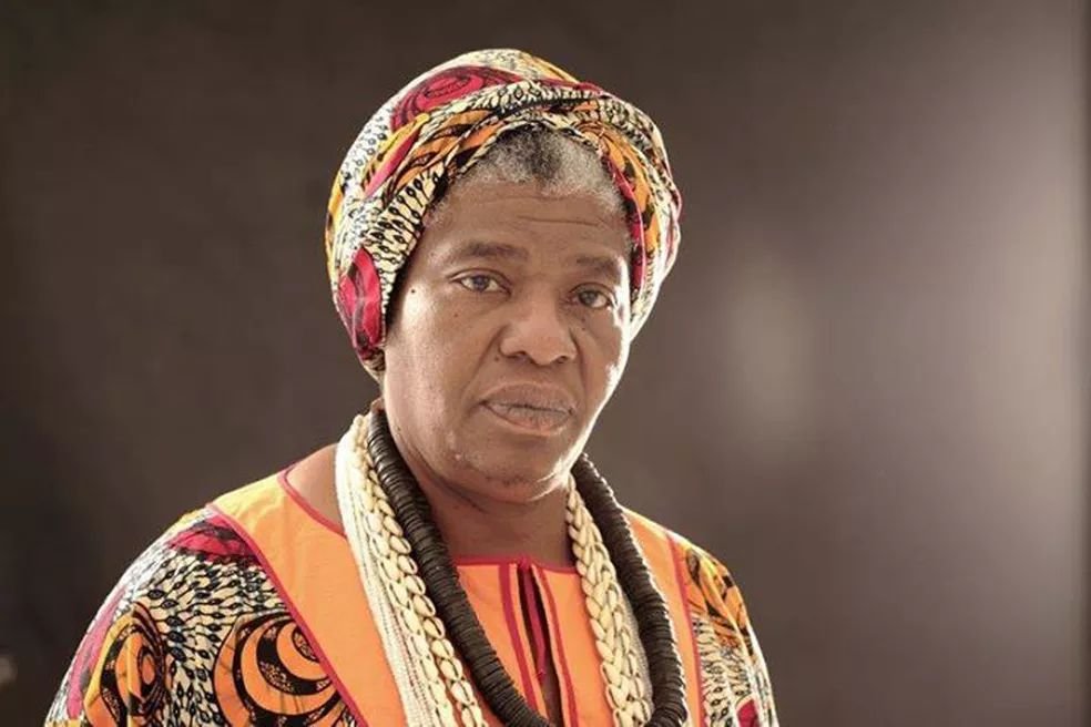 Assembleia aprova homenagem póstuma a Yá Mukumby, mãe de santo assassinada em Londrina